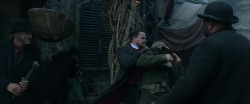 Okay, smash his horns!