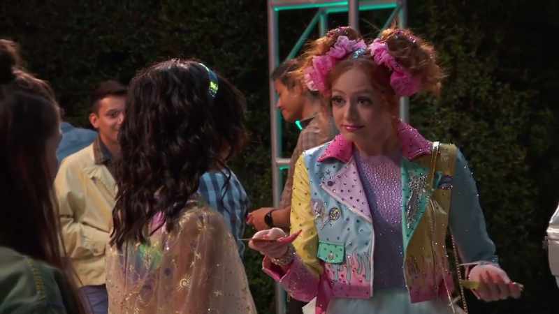 Okay, what's the problem? Sasha's trendy and spendy