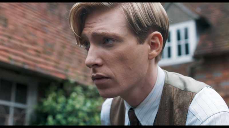(OLIVE AND CHRISTOPHER ROBIN LAUGHING)