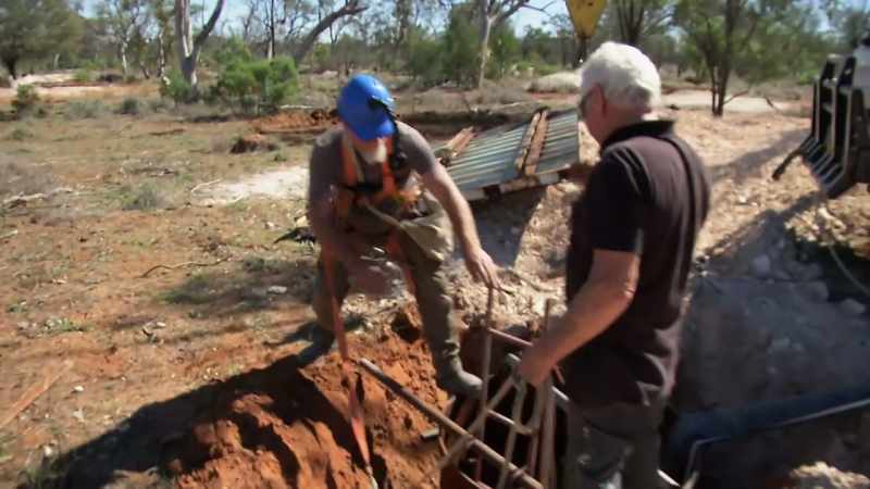 On the hunt for the illusive black opal