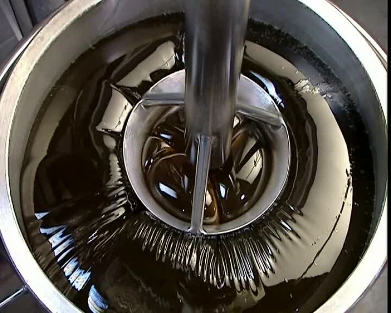 ONCE THE GEL IS SECURELY IN THE TOTE