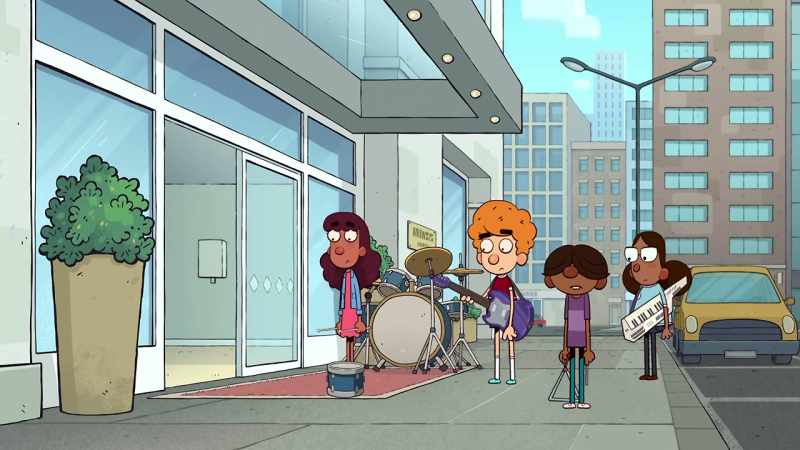 One, two, three! - [drum crashes]