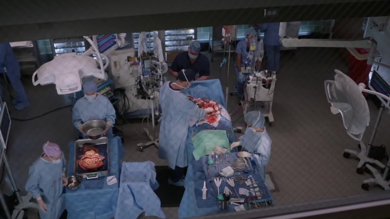 Only a few people at Grey-Sloan