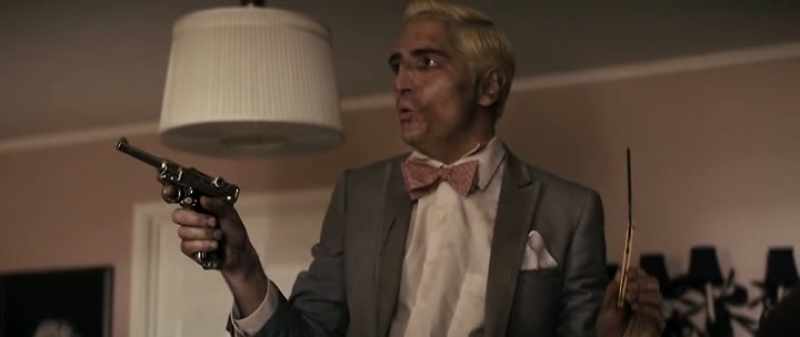Ooh! Ah! A man who likes to get right down to the nitty-gritty