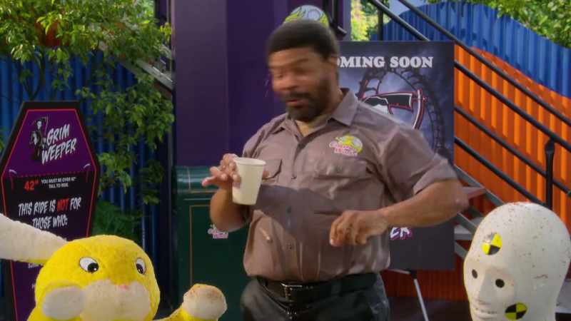 Ooh, bubbly. [chuckles]