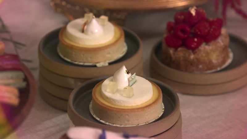 Ooh, goin' for a plated dessert