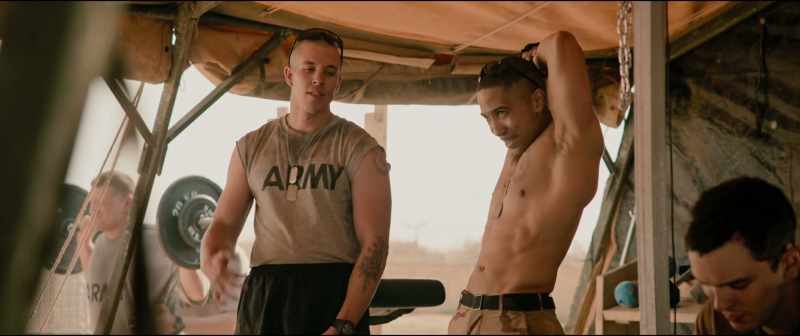 Ooh, time to let me out. [Growls]