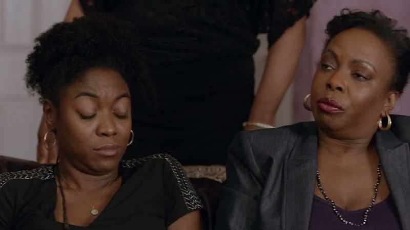 Ooh. -Y'all in here all saw her