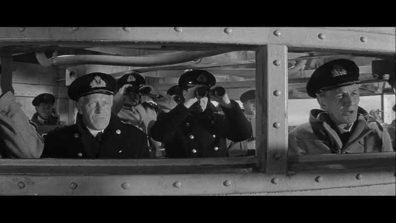 Open fire when you in range. Concentrate on Bismarck