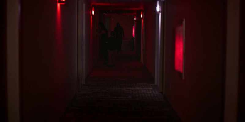 Open the door! -He's coming! He's coming!