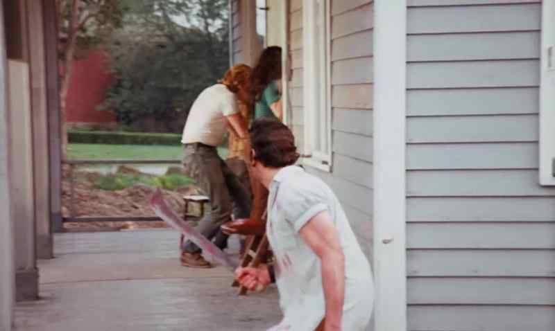 Open the door, Mrs. Nash!