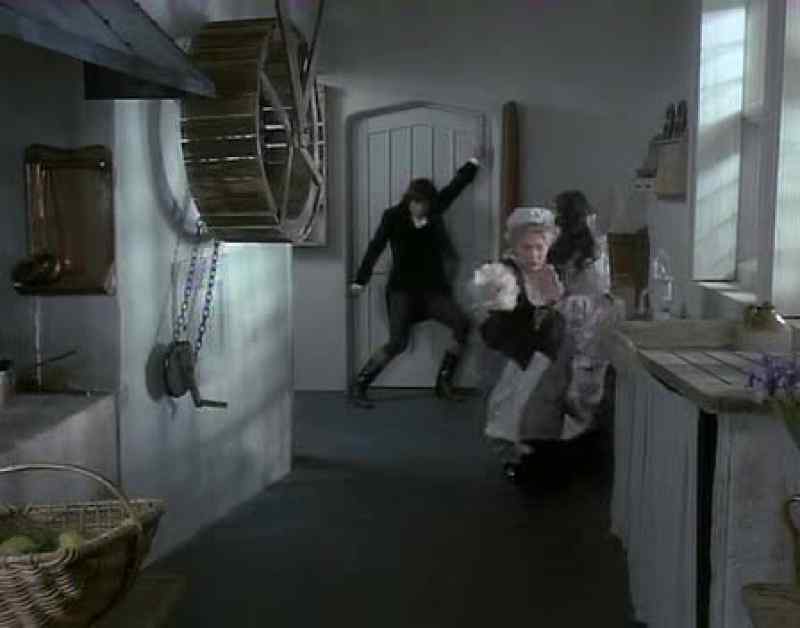 Open up! -I'll move the larder!