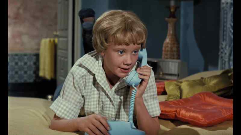 OPERATOR. GIMME WESTERN UNION, PLEASE