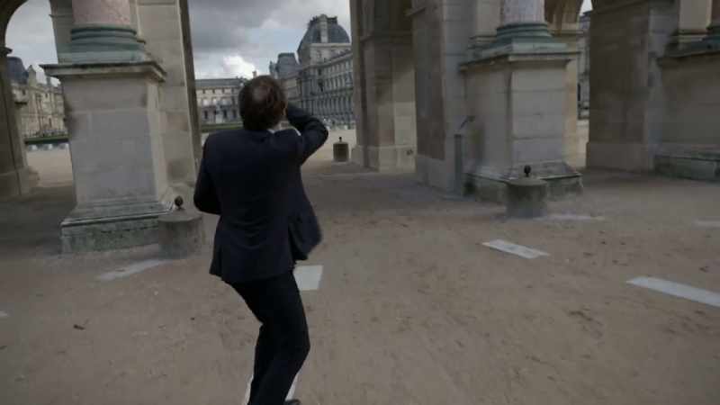 Or the triumphal arch that was too small for napoleon