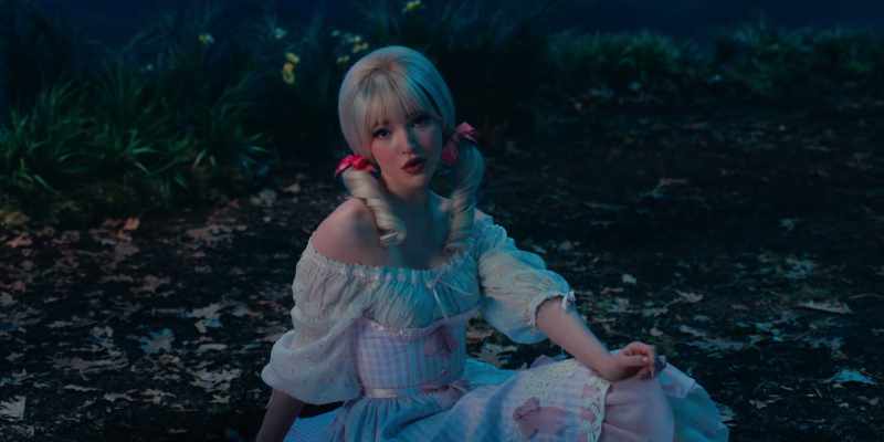 �� Other girls flirt and talk romance ♪