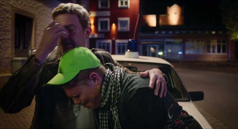 (Otto cries)