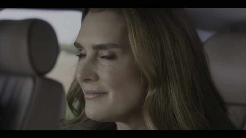 �� Over the mountains And across the oceans ♪