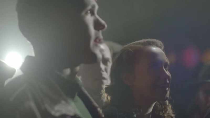 �� Pack up all my cares and woe, here I go, singing low. ♪