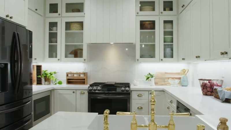 [Paige] Words can't express how amazing I think this kitchen is