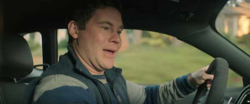 Parker, pick up! -[automated voice] Thank you for