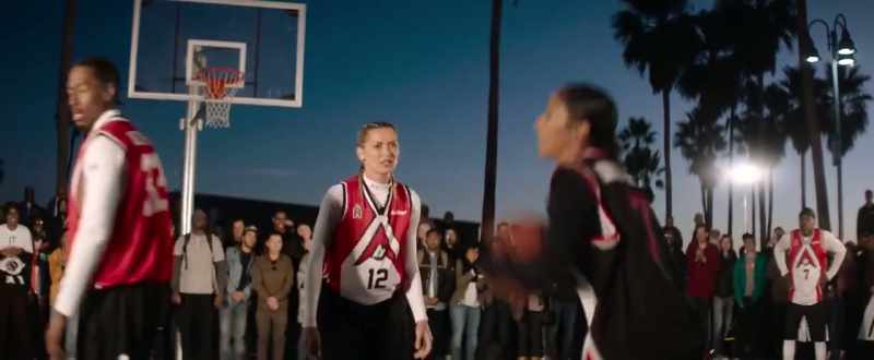 Passes to Tako. Tako for the shot