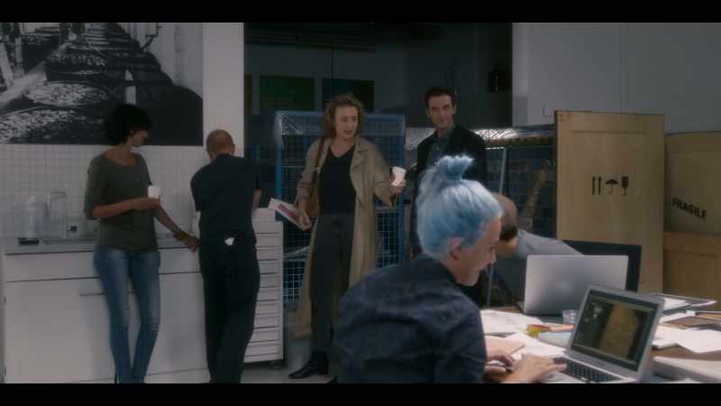 Patrick, want a coffee? -Sure. Thank you