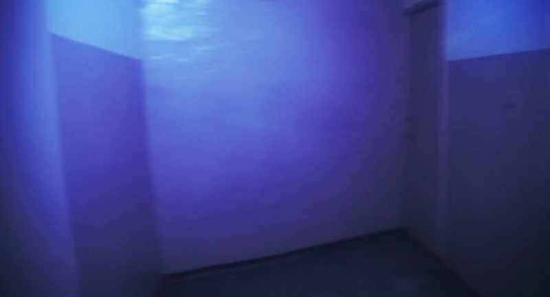 (Pattering footsteps)