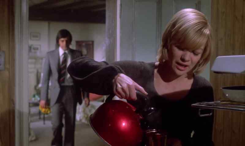 Peg? I'm going over to see Michael. - Yeah?