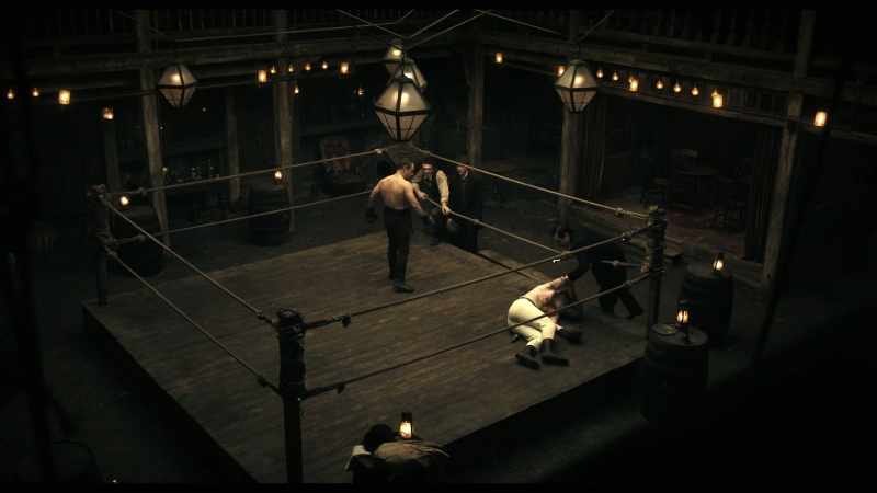 [Peggy] Oscar, get up. - [Oscar grunts]