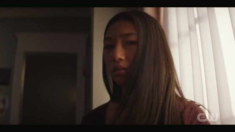 Pei-Ling: DON'T BE AFRAID. HELP HER