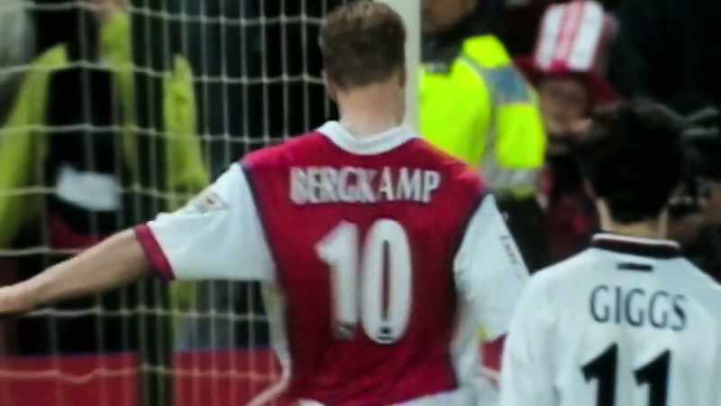 Penalty... saved by Schmeichel!