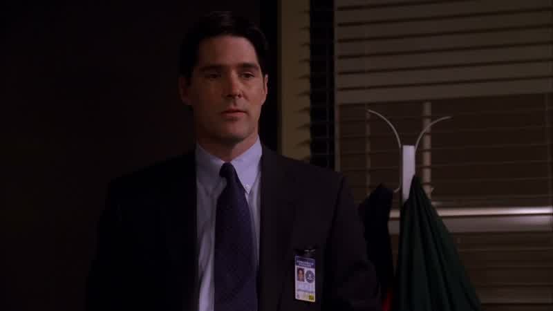 WHO'S GARCIAPENELOPE WITH THE GLASSESIN THE ROOM WITH THE SCREENSSHE'S GREAT YEAH