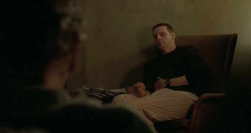 People are talkin'. - Talkin' about what?