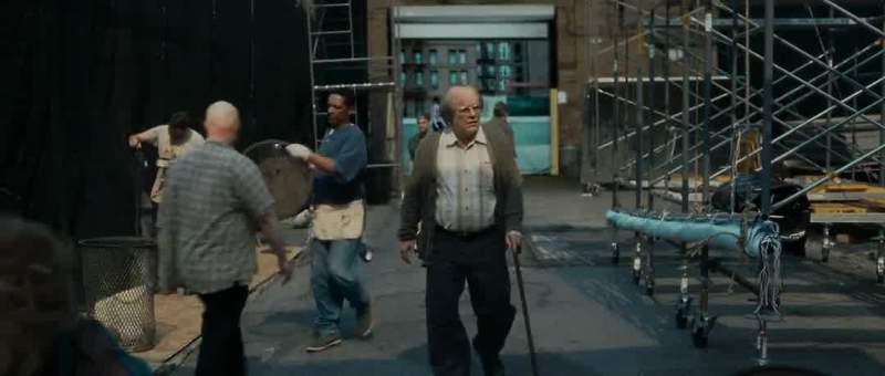 People don't walk like that
