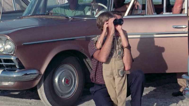 Periscope has retracted