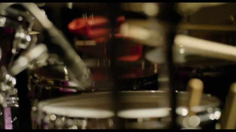 [Perkins] If the guitar plug goes out during a Rage show