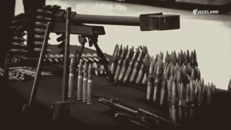 Pershing, however, insisted that the round be rimless