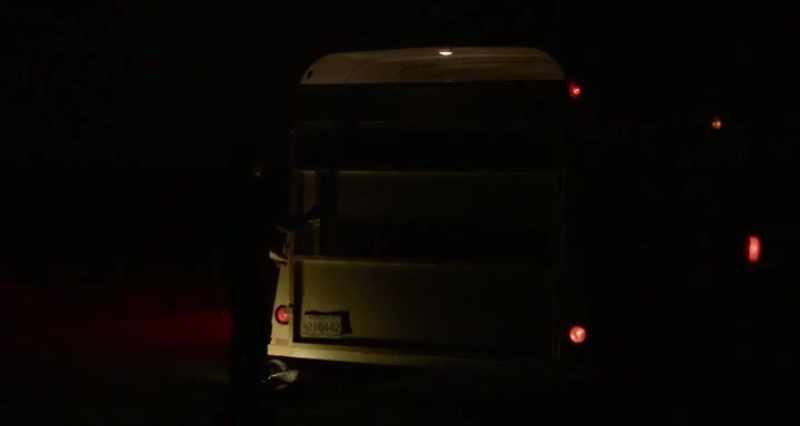 (PETE'S HOOVES CLATTER IN TRAILER)