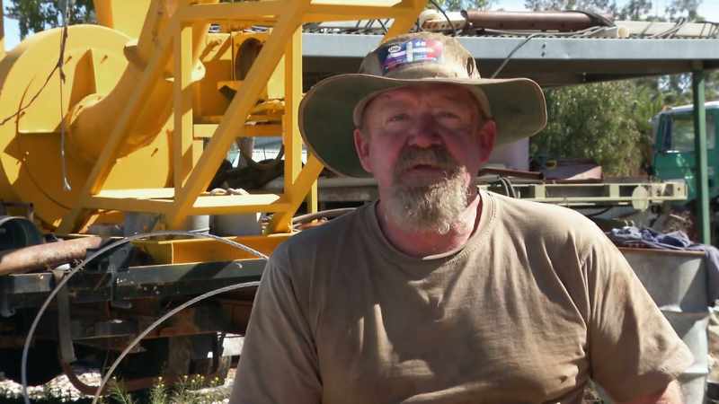 Pete's modifying a dangerous, old rotary digger