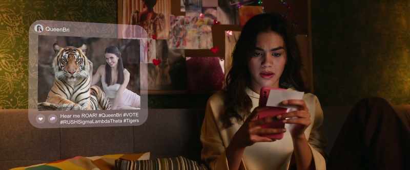 [phone chimes]