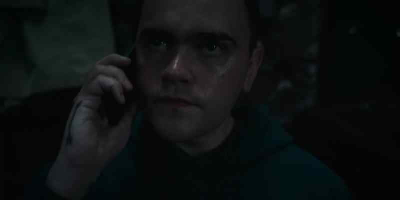 (Phone dialling)