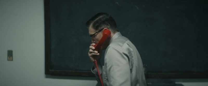 (phone line ringing)