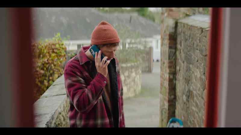 PHONE LINE RINGS