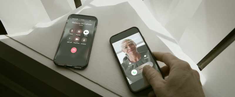 (phone ringing)