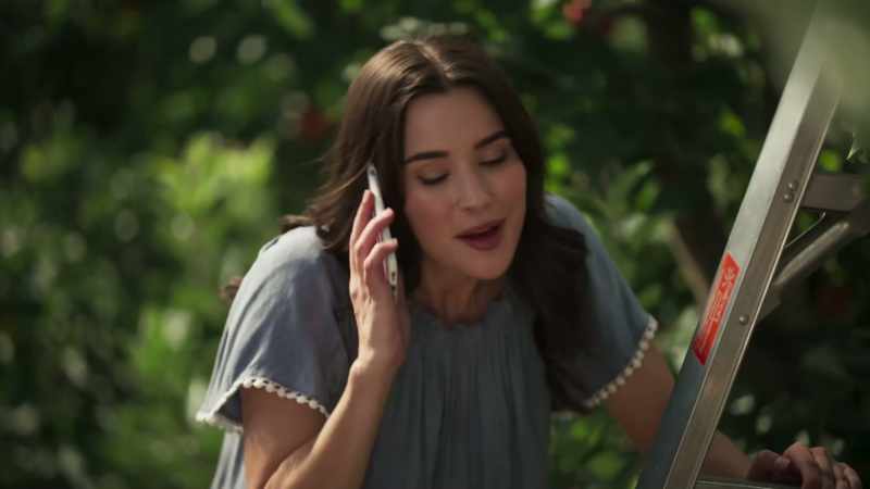 [phone ringing]
