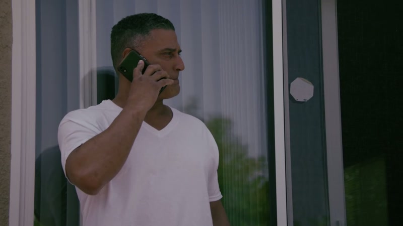 (Phone rings)