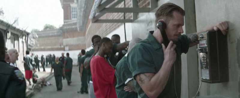 (phone rings)