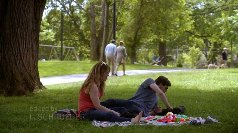 Play Frisbee and shoot water guns?