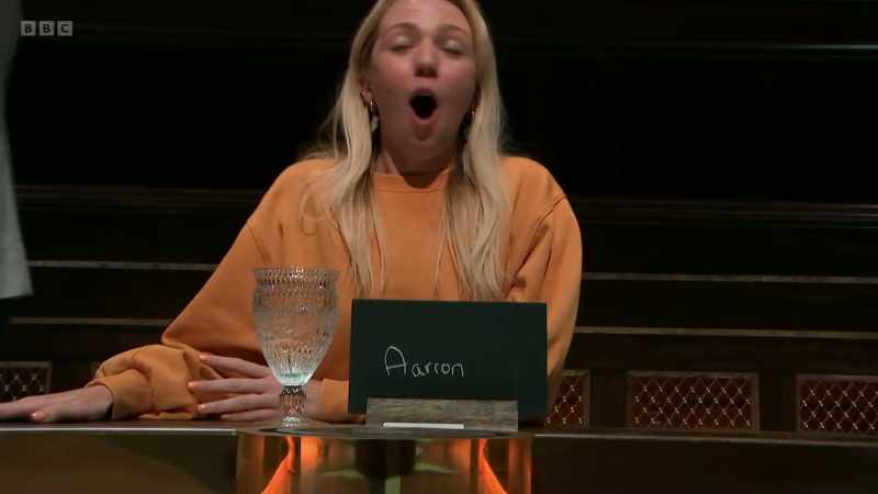 Players, for the very last time at this round table