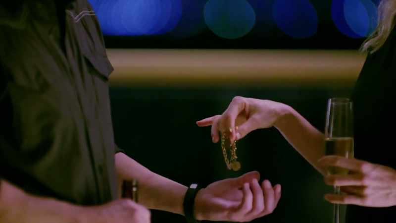Please give her the charm bracelet